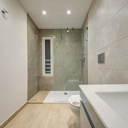 Stylish 2br With Balcony, Wifi & Ac In By 360 Estates Appartement Sliema