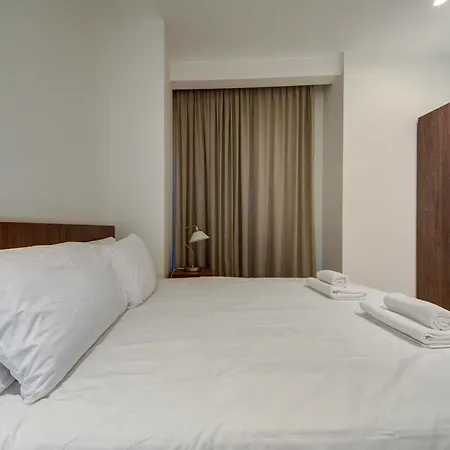 Stylish 2br With Balcony, Wifi & Ac In By 360 Estates Appartement Sliema