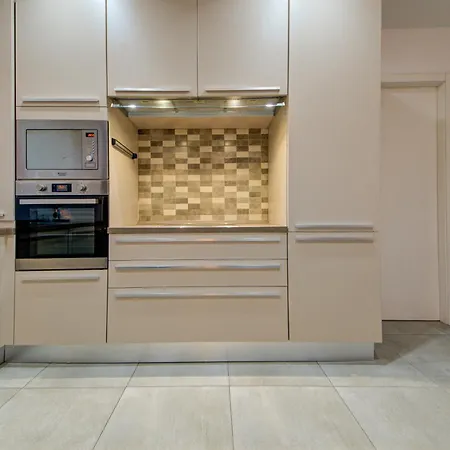 Apartamento Stylish Suites, Wifi & Ac In By 360 Estates *